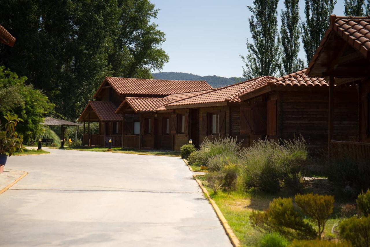 El Venero De Mostoles Constantina Exteriér fotografie